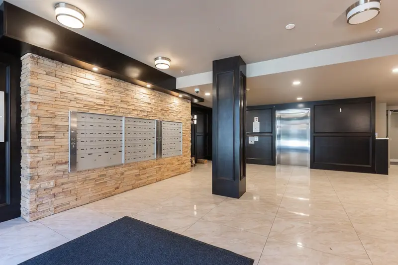 A102 20716 WILLOUGHBY TOWN CENTRE DRIVE - photo 4 of 25