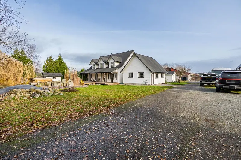 174 176 STREET - photo 2 of 25