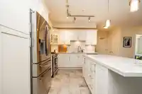 114 14588 MCDOUGALL DRIVE - thumbnail 13