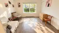 9 127 172 STREET - thumbnail 11