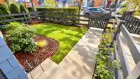 9 127 172 STREET - thumbnail 14