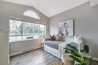 304 15991 THRIFT AVENUE - thumbnail 11