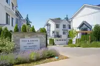 8 1871 165A STREET - thumbnail 2