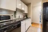 110 1850 E SOUTHMERE CRESCENT - thumbnail 9