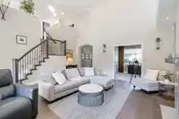 3343 157A STREET - thumbnail 5