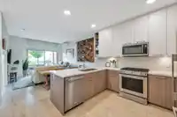 104 14022 NORTH BLUFF ROAD - thumbnail 7