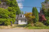 1590 BISHOP ROAD - thumbnail 6