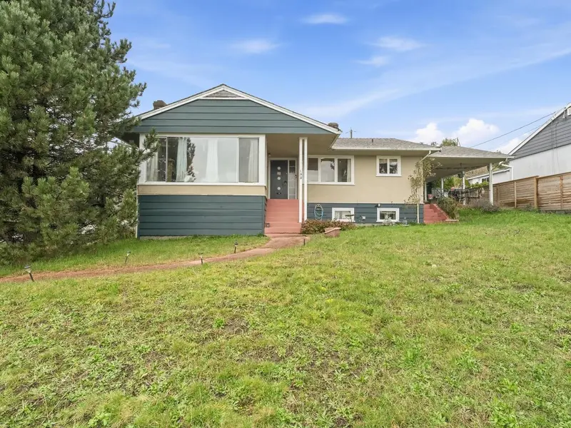 135 E DURHAM STREET - photo 1 of 21