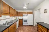 410 1350 VIDAL STREET - thumbnail 17
