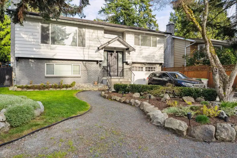 1422 128A STREET - photo 1 of 18