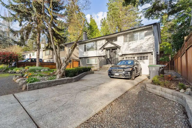 1422 128A STREET - photo 2 of 18