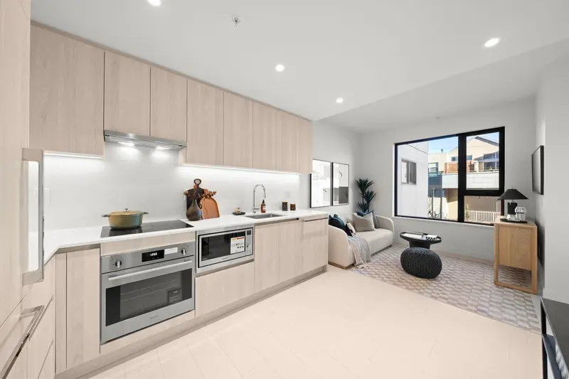 508 4928 QUEBEC STREET - photo 2 of 25