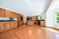 14290 30 AVENUE - thumbnail 8