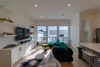 16524 22 AVENUE - thumbnail 6