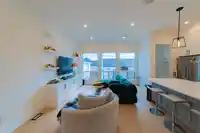 16524 22 AVENUE - thumbnail 8