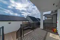 16524 22 AVENUE - thumbnail 9