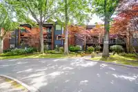 308 15300 17 AVENUE - thumbnail 1