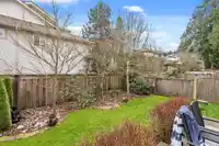 28 2925 KING GEORGE BOULEVARD - thumbnail 32