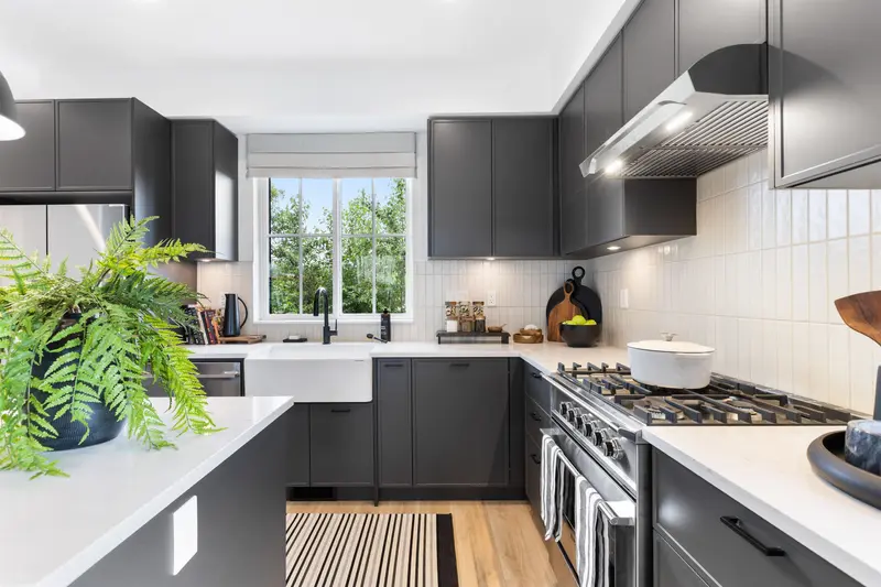 60 7918 204B STREET - photo 4 of 25