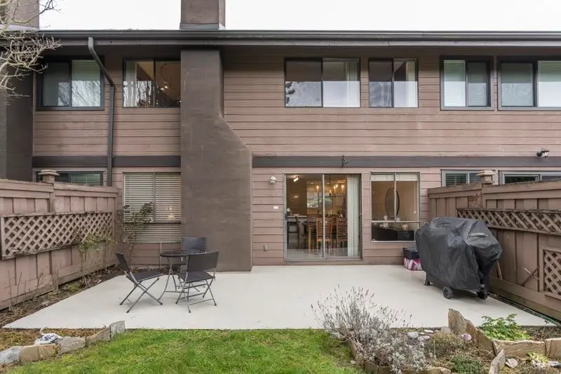 702 4900 FRANCIS ROAD - photo 1 of 25