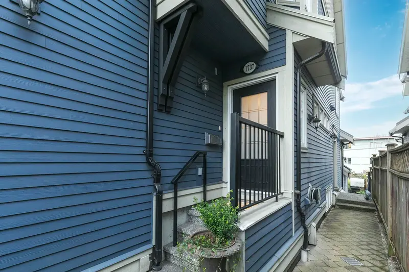 1737 FRANCES STREET - photo 4 of 25