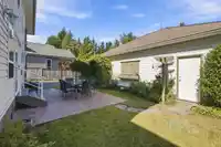 17037 0 AVENUE - thumbnail 37