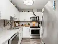 104 15991 THRIFT AVENUE - thumbnail 9