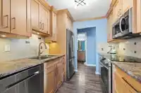 301 1760 SOUTHMERE CRESCENT - thumbnail 14