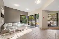 301 1760 SOUTHMERE CRESCENT - thumbnail 20