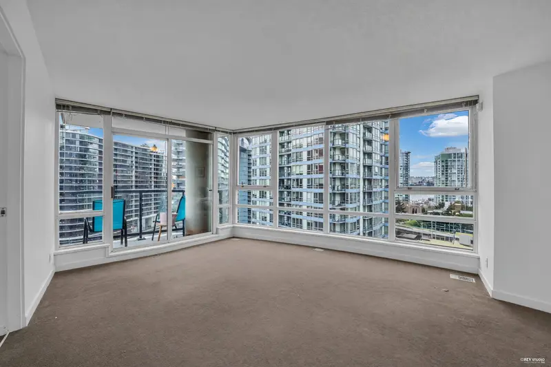 1202 928 BEATTY STREET - photo 4 of 24