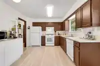 14434 18 AVENUE - thumbnail 9
