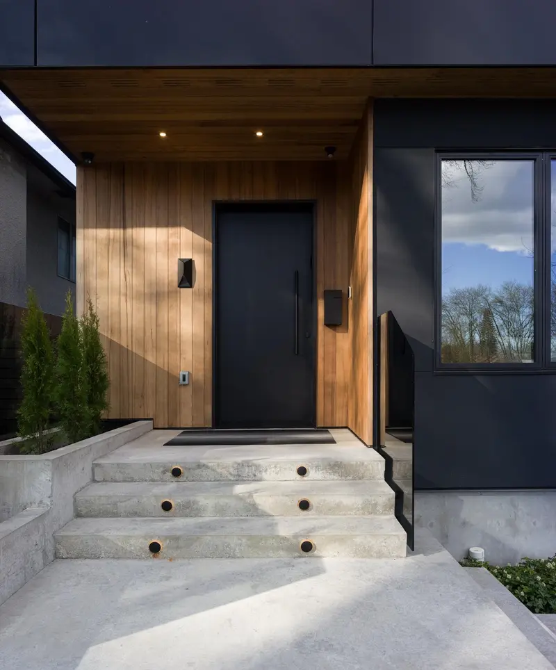 91 E 40TH AVENUE - photo 3 of 25