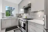 977 164 STREET - thumbnail 11