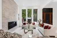 977 164 STREET - thumbnail 3