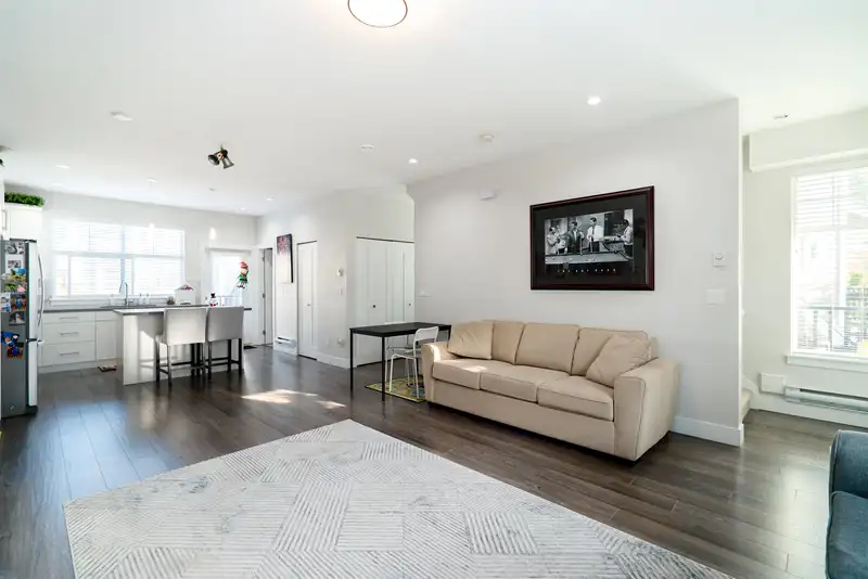 57 14541 WINTER CRESCENT - photo 2 of 40