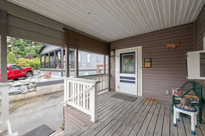 13 27111 0 AVENUE - photo 4 of 25