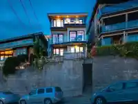 15061 VICTORIA AVENUE - thumbnail 2