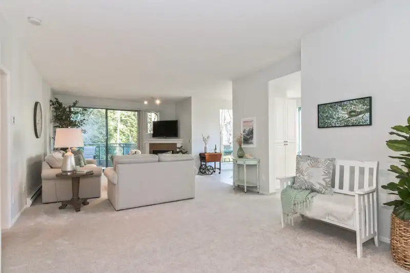 207 1745 MARTIN DRIVE - photo 3 of 25