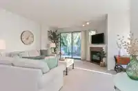 207 1745 MARTIN DRIVE - thumbnail 4