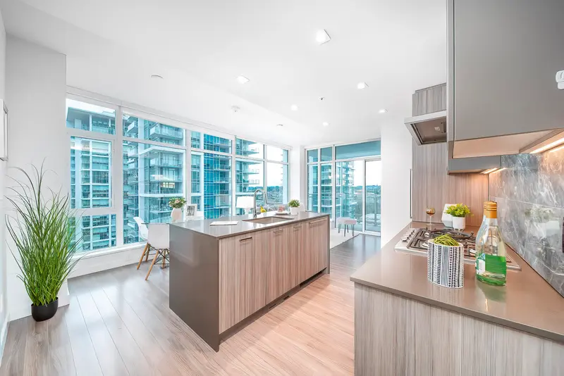 1701 2288 ALPHA AVENUE - photo 2 of 25