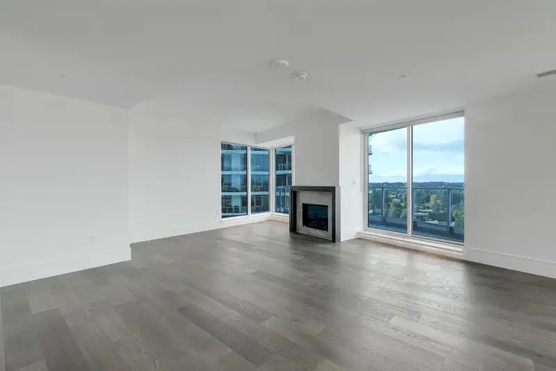 1401 1501 FOSTER STREET - photo 2 of 25