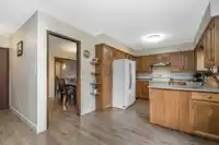 1649 146 STREET - thumbnail 12