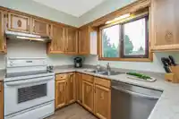 1649 146 STREET - thumbnail 13