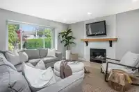 1033 164 STREET - thumbnail 8