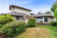 3 1838 SOUTHMERE CRESCENT - thumbnail 3