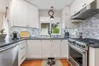 3 1838 SOUTHMERE CRESCENT - thumbnail 23