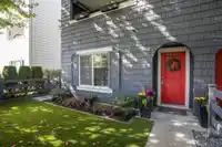 2 127 172ND STREET - thumbnail 32
