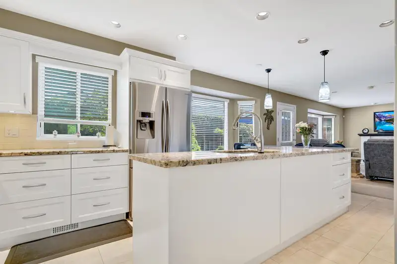 1744 130 STREET - photo 2 of 34
