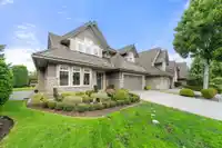 19 3300 157A STREET - thumbnail 2