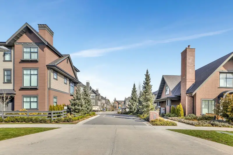 42 14151 58A AVENUE - photo 3 of 25